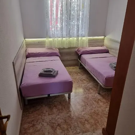 - 2 Bedrooms - Playa Lisa Tamarit - Airco - Parking