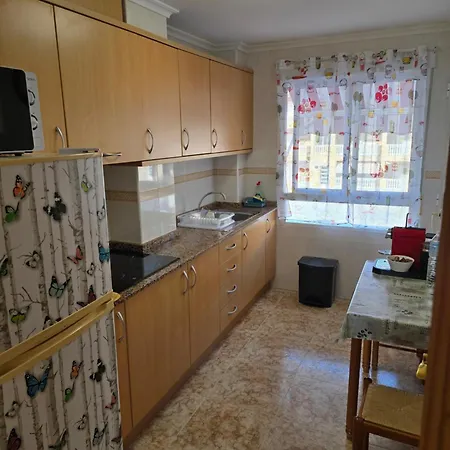 - 2 Bedrooms - Playa Lisa Tamarit - Airco - Parking *